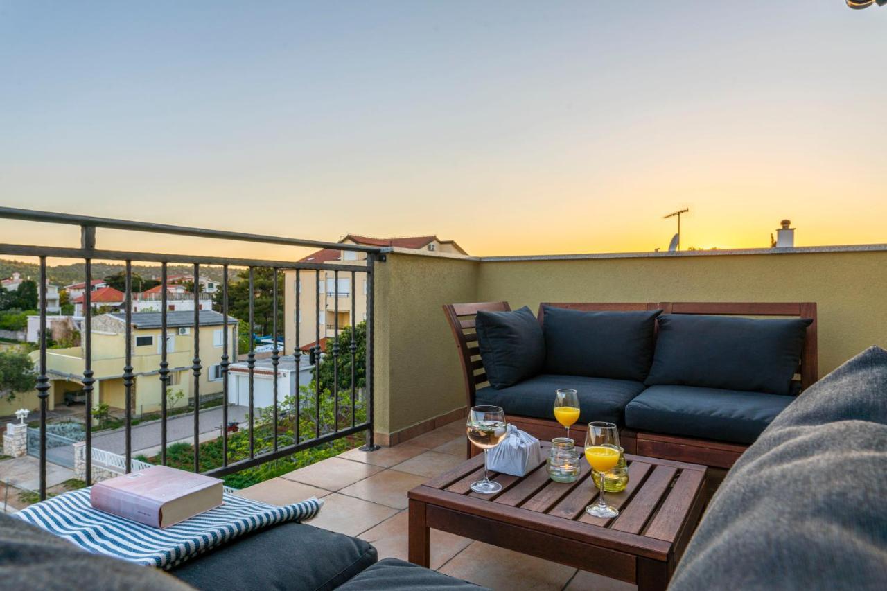 Charming Tale Apartments Modun19 Pirovac Esterno foto