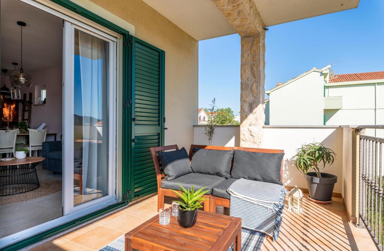Charming Tale Apartments Modun19 Pirovac Esterno foto
