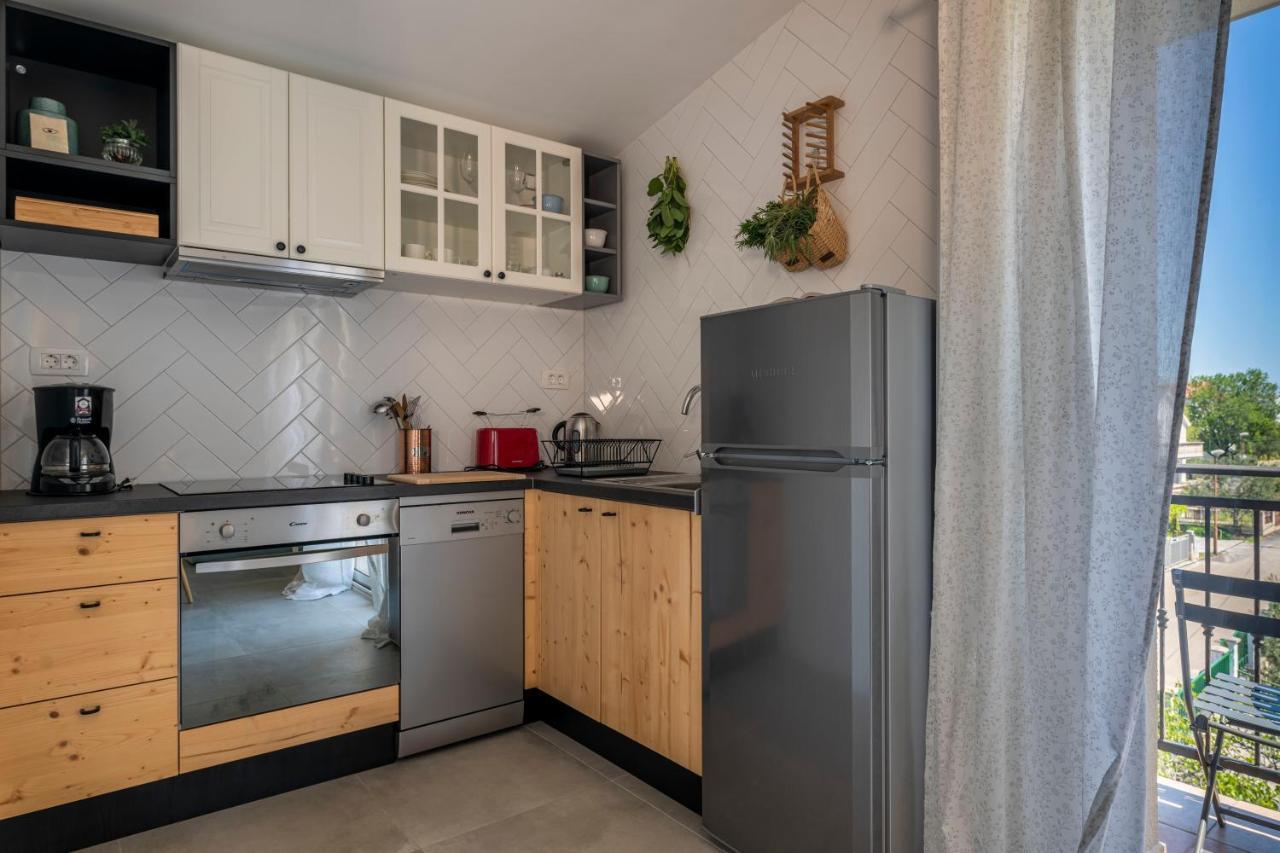 Charming Tale Apartments Modun19 Pirovac Esterno foto