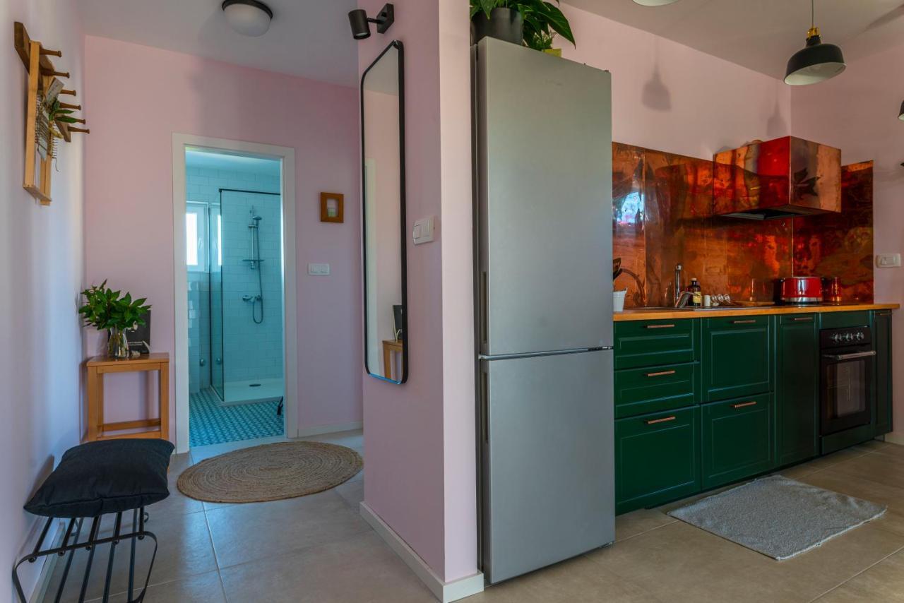 Charming Tale Apartments Modun19 Pirovac Esterno foto